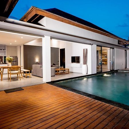 Villa Dedayuh Seminyak Exteriör bild
